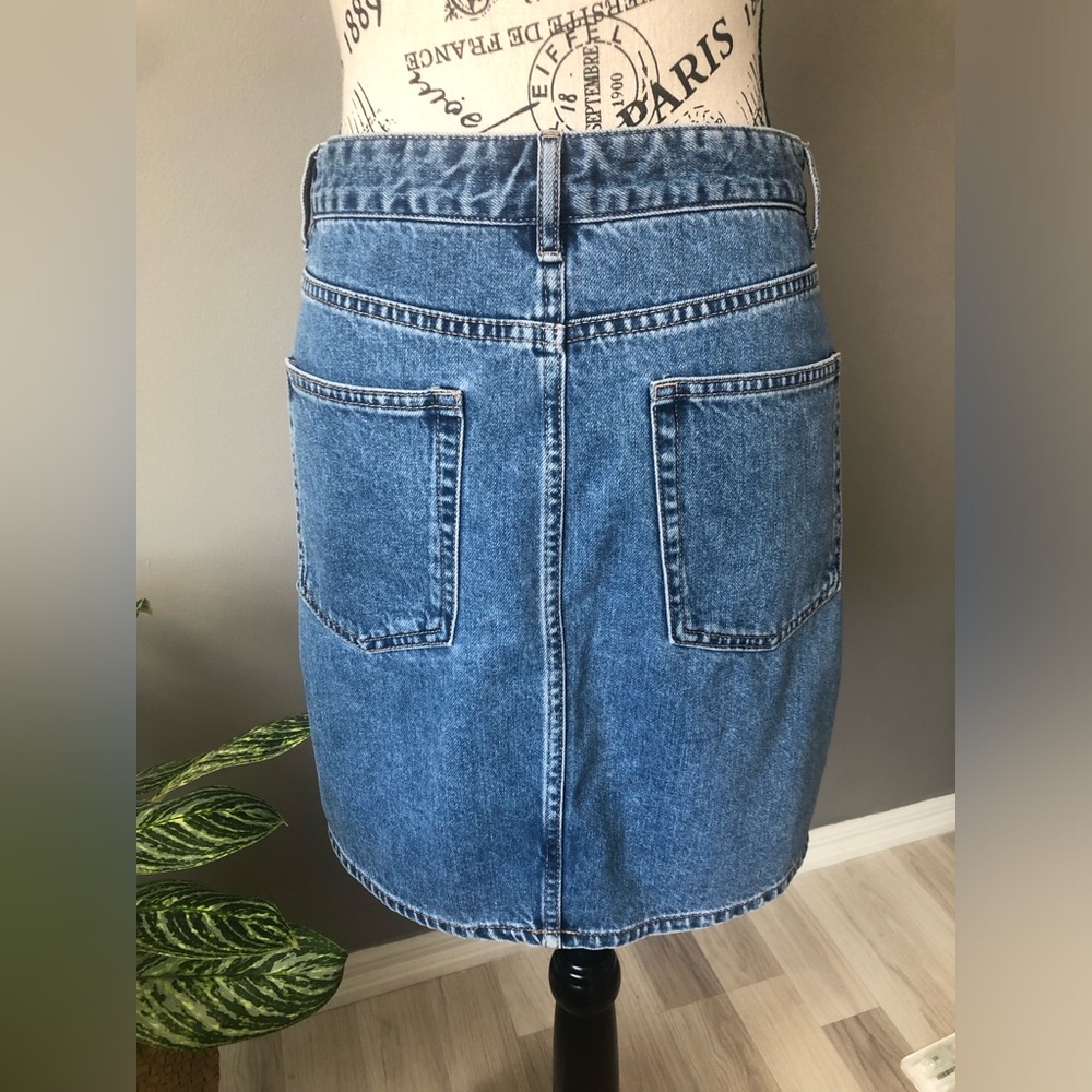 H&M Denim Skirt - Picture 2 of 4